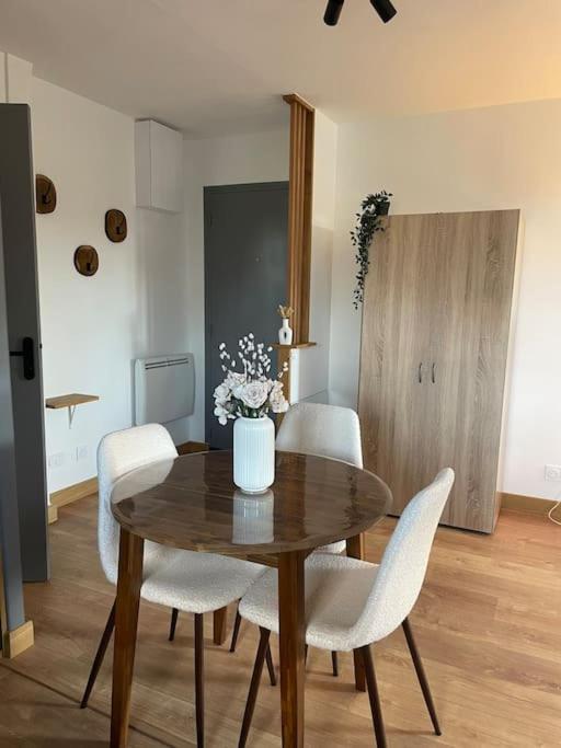 샤르트르 Duplex Bord De L'Eure - Parking Inclus - Jolie Vue Sur La Cathedrale 아파트 외부 사진